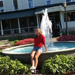 My insta is @iamkaitlynreed